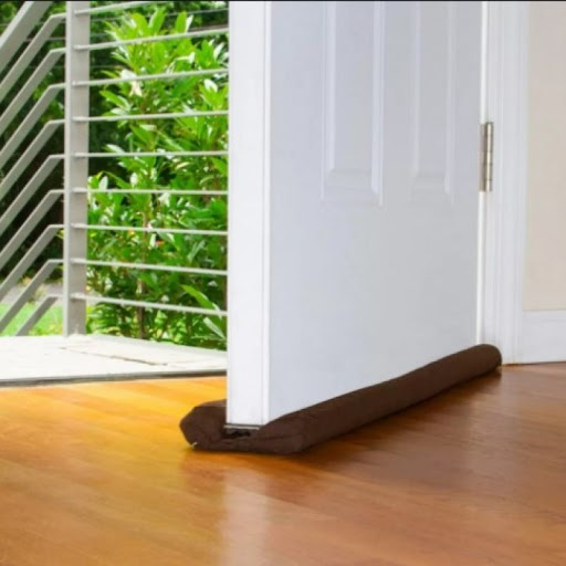 JP DOOR SHIELD TW-33425.  حاجز الغبار من تحت الباب